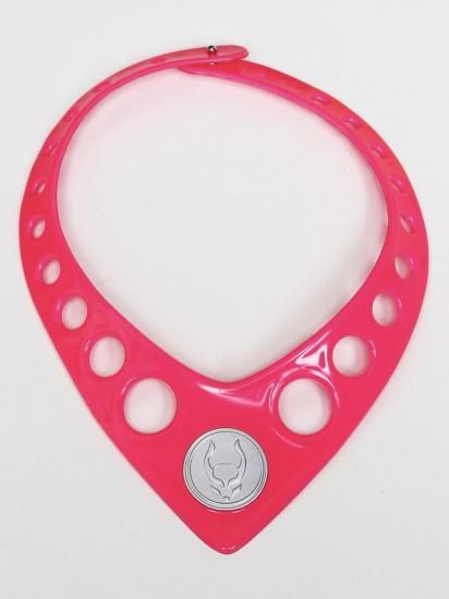CYBERDOG : Shield Necklace