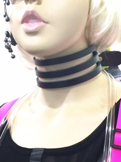 CHOKER トリプルストラップ