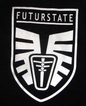 Futurestate：Badge T-シャツ for men