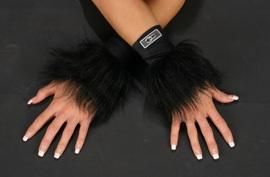 CTG-Fluffy Cuff