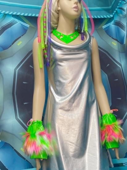 h : PVC x FUR リスト