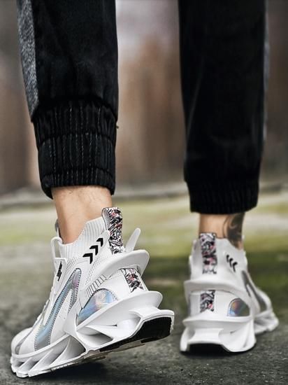 NO : Blade Sneakers