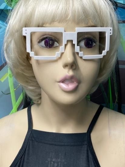 PIXEL GLASS