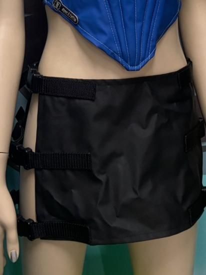Pen & Lolly：Open Side Skirt
