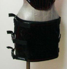 Pen & Lolly：Open Side Skirt